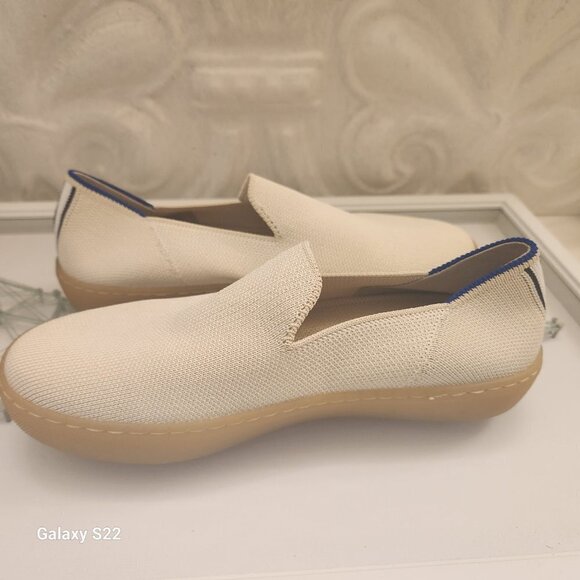 Rothy's Cream Loafers. NWT. Size 5.5 - Picture 4 of 9